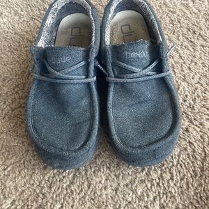 Boys hey dude shoes